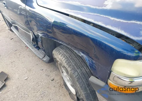 2002 Chevrolet Suburban Ls z USA, uszkodzony, nr VIN 1GNEC16Z22J299794